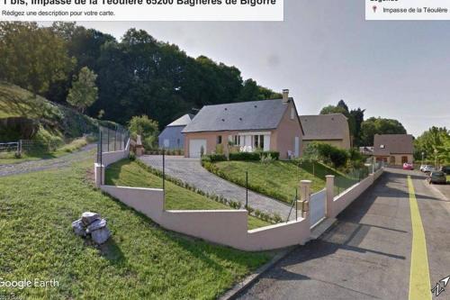 Bagneres-de-Bigorre House | Petite maison aux abords de Bagnères de Bigorre