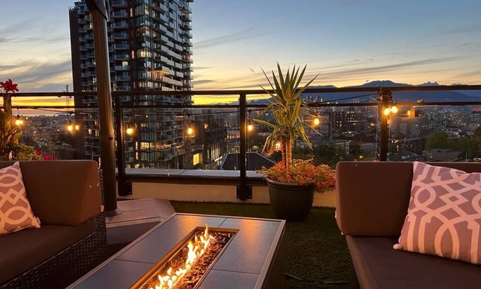 Mount Pleasant Condo | PH with deck