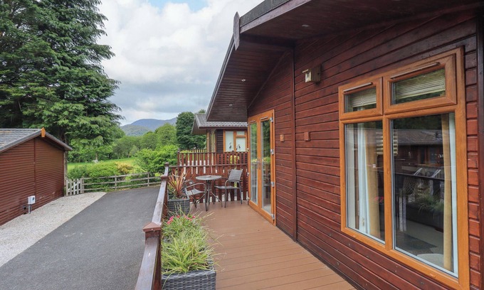 Troutbeck Cottage | PHEASANT'S NEST, pet friendly, with a garden in Windermere