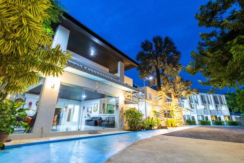 Rawai Hotel | Phuket Leisure Time Hotel