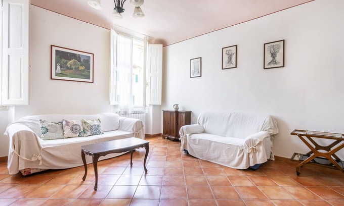 Santo Spirito Apartment | Piattellina 8 Apartment