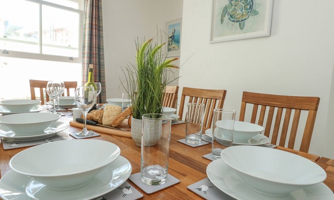 Weymouth Cottage | Picardy Cottage