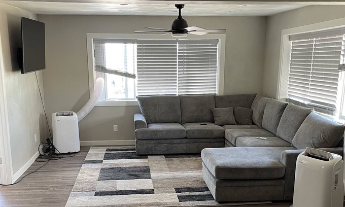 Sweetwater House | Pickleville Loft Bear Lake