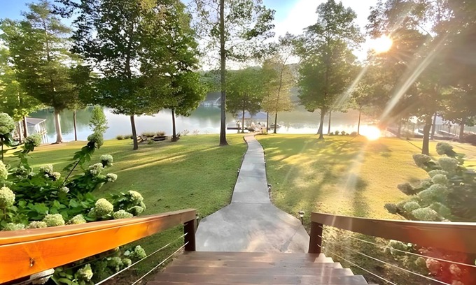 Double Springs House | Picturesque Lakeview! Dock Access, Kayaks, Firepit