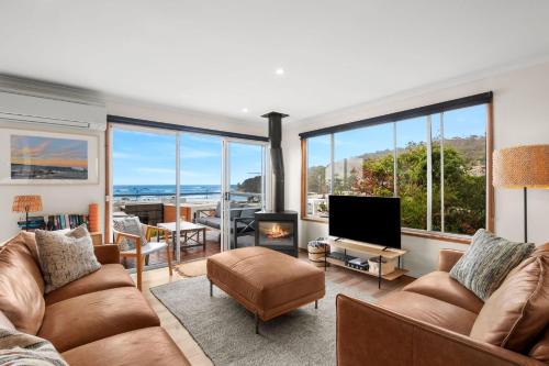 Lorne House | Pier Vista