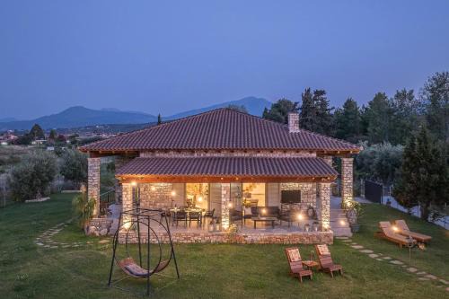 Aigio House | PIETRA VILLA Akoli beach