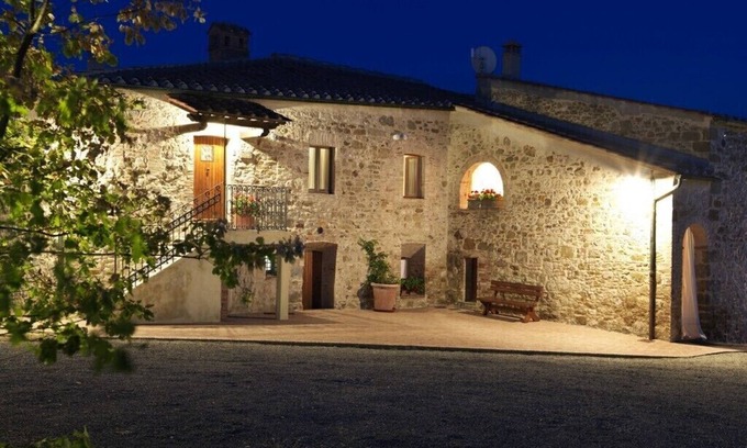 Casole d'Elsa Apartment | Piettorri Cipresso In Casole d'elsa, Tuscany