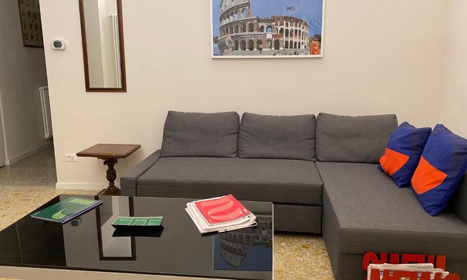 Rione XVI Ludovisi Apartment | Pinciana C23