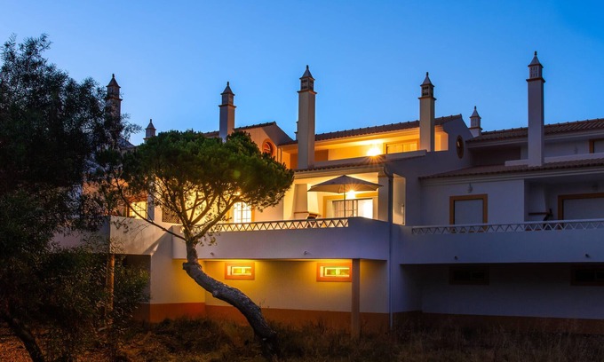 Alfa-Mar House | Pine Cliffs by Check-in Portugal