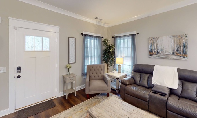 Cartersville House | Pine Mtn Getaway | Pet-OK 3BR w/Weekday Discounts