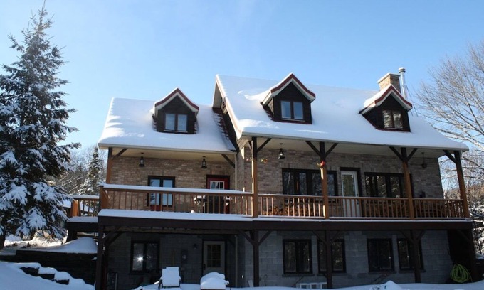 Minden Hills Cottage | Pine Springs Retreat