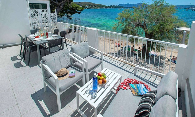 Puerto de Pollensa Villa | Pine Walk Apartment - Three Bedroom Villa, Sleeps 5