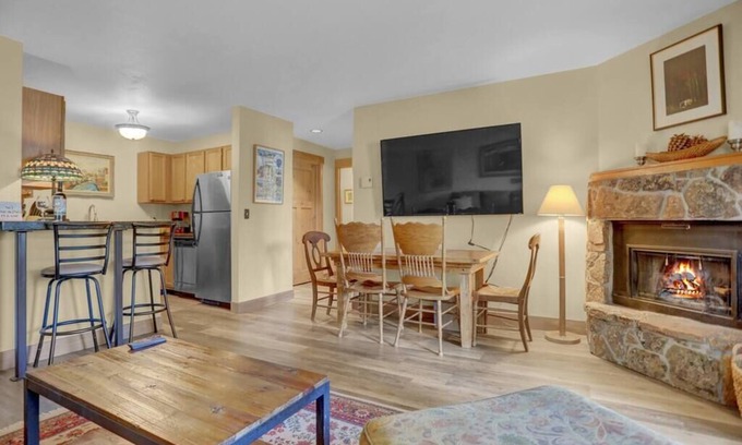 Steamboat Springs Apartment | Pines Peak Place Summ
