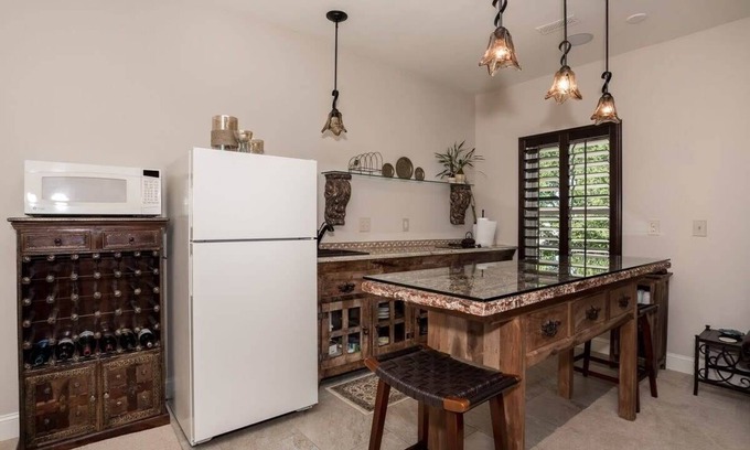 Benton County Apartment | Pinnacle Luxury Apt: Awesome Location & Lifestyle