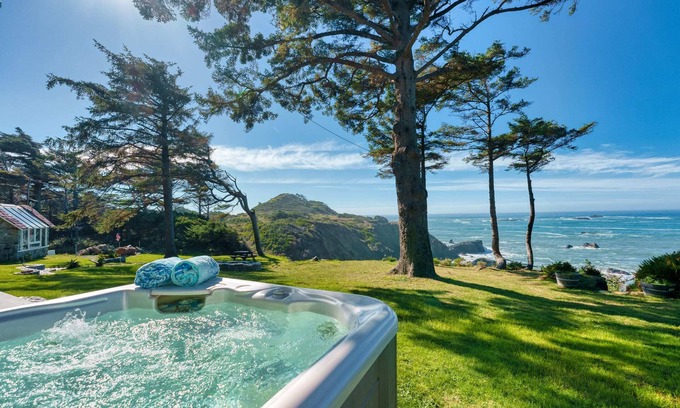 Gold Beach House | Pirate Cove Summary: