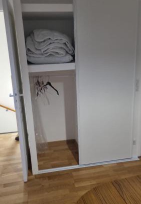 Romainville Apartment | Place Carnot