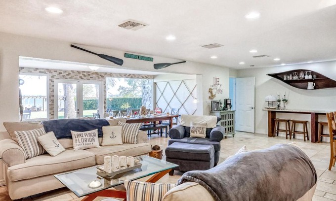 Lake Placid House | Placid Dreams