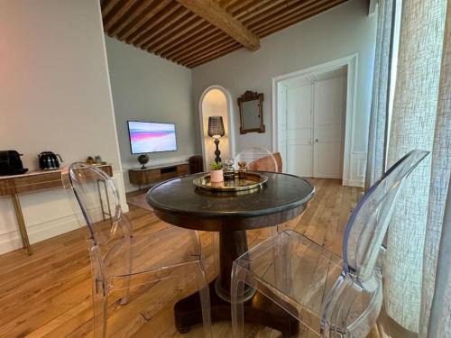 Clermont Ferrand City Centre Apartment | Plateau central/beaux arts