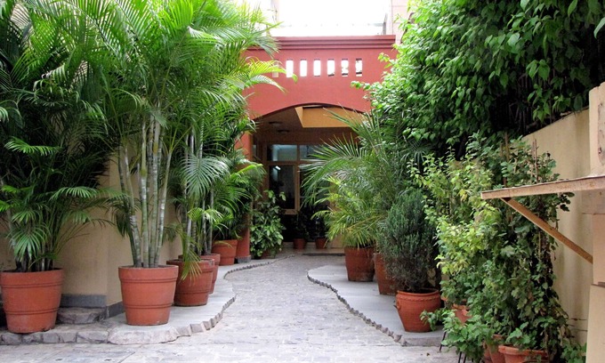 Sushant Lok House | Platinum Infrasource