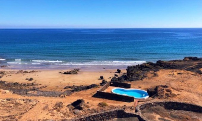 Haria Villa | Playa Marina Eco Beach and Pool Bungalow Mala View