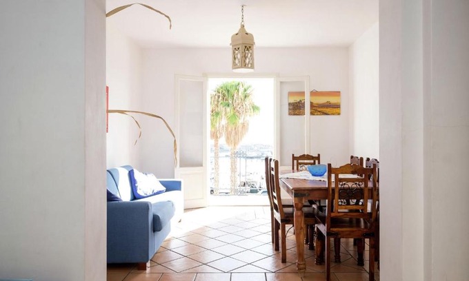 Porticello House | Pleasant Holiday Home in Santa Flavia