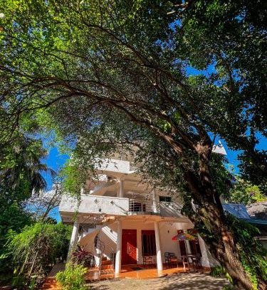 Dambulla House | Pleasure Island Holiday Home