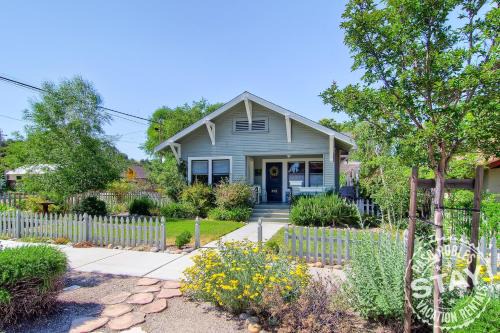 Paso Robles House | Poe House