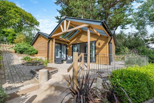 Tresillian House | Polsue Gardens - Monterey