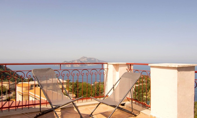 Termini Apartment | Polvere di Stelle by Interhome