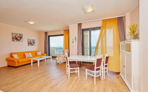 Pomorie Apartment | Pomorie Seafront Apartments