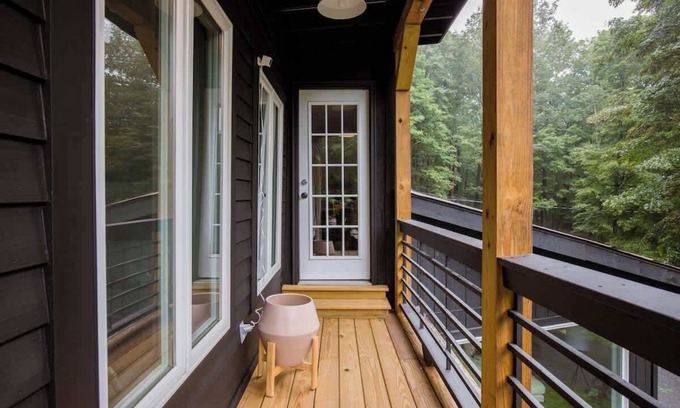 Saugerties Cottage | Pond & Sauna at Black Ridge Cottage in Woodstock