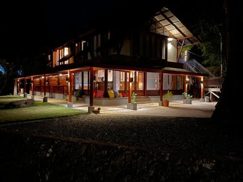 Senggigi House | Pondok Asri