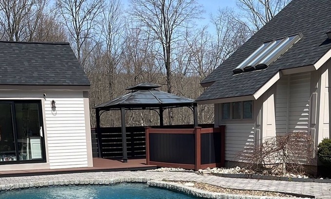 Durham Cottage | Pool House on Quiet Country Property