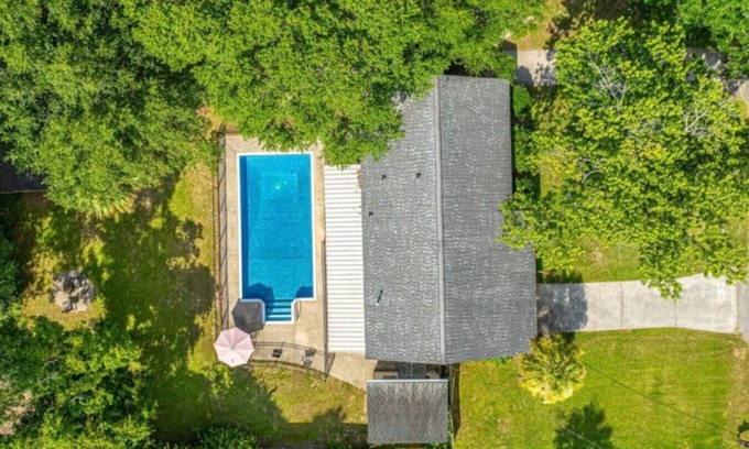 North Charleston House | Pool | Mini Golf | Near Airport, Downtown, & Beach
