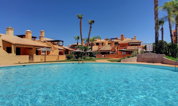 Mar de Cristal Ski Chalet | Poolside, south facing bungalow with roof terrace