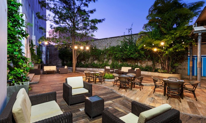 Cartagena District Hotel | Pop Art Hotel CLC Puerto Mamonal Cartagena