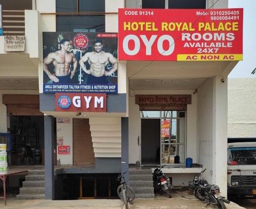 Meerut Hotel | POP Hotel Royal Palace