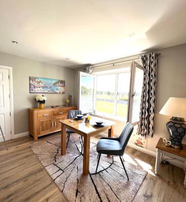 Kneesall House | Poppy Annex