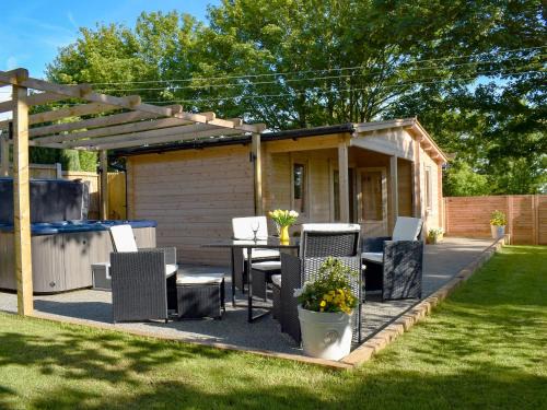 Minster House | Poppy Lodge