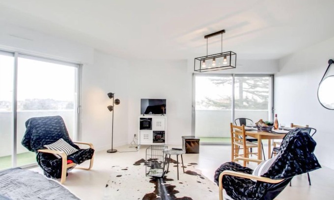 Dinard Apartment | Port Blanc by Interhome