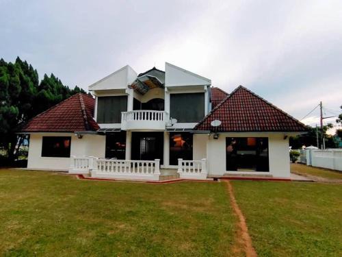 Kampung Ayer Meleleh House | Port Dickson Home Stay