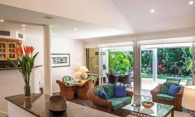 Port Douglas Condo | Port Douglas Mirage Villa#431- Absolute Beachfront