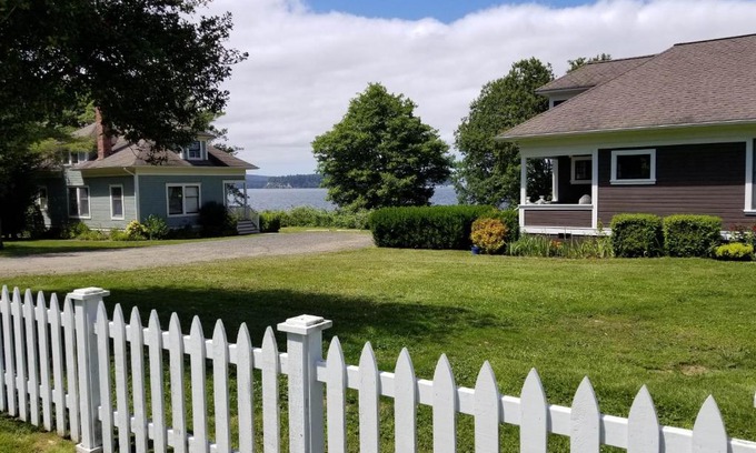 Port Gamble House | Port Gamble Guest Houses