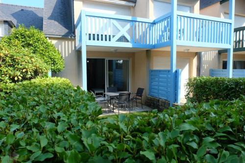 La Foret-Fouesnant Apartment | PORT LA FORET T2 avec jardin 300m de la plage