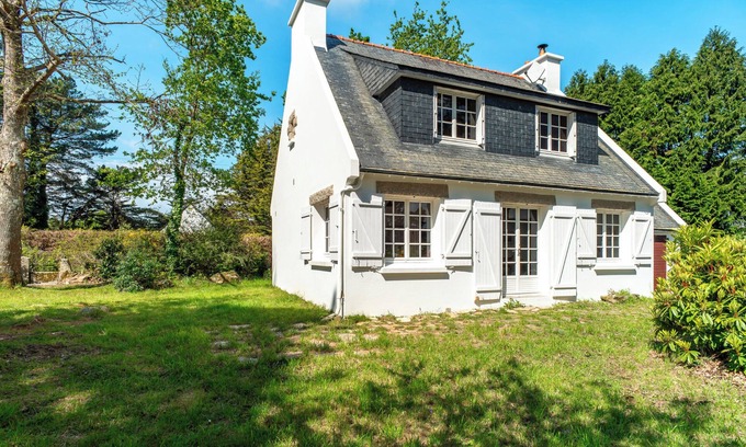 Nevez House | Port Manech house 400 m from the beach, Pouldon cove 100 m away, small river view