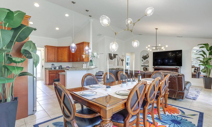 Port Saint Lucie House | Port St Lucie Home w/Above-Ground Pool & Grill