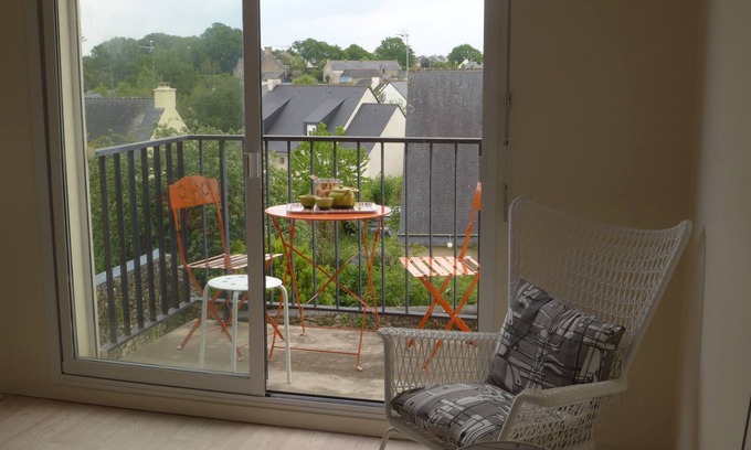 Vannes Apartment | Port Valves & access to the Morbihan Gulf charm of downtown histor