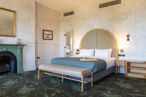 Portarlington Hotel | Portarlington Grand Hotel