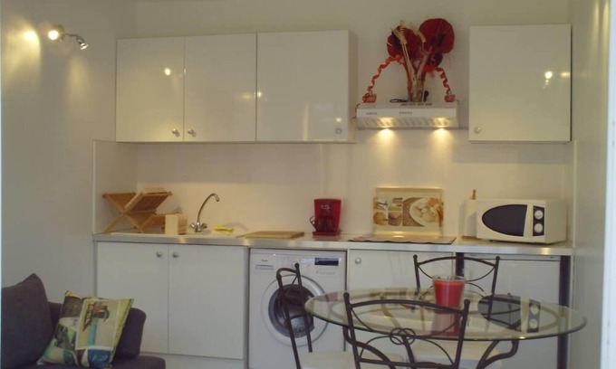 Porticcio House | Porticcio: charming independent garden level recent villa free breakfast