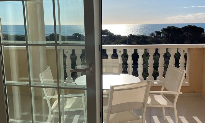 Guardamar del Segura Apartment | Portico Mar - the Beverly Hills of the Costa Blanca